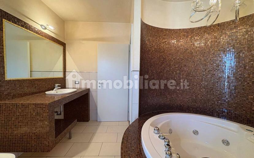 Appartamento via Verona 15, Centro, San Giovanni Lupatoto — foto 11 di 38