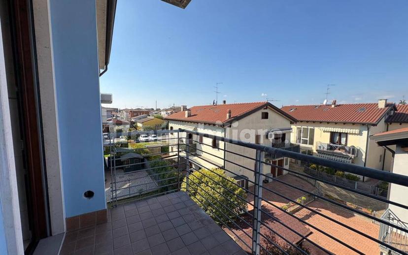 Appartamento via Verona 15, Centro, San Giovanni Lupatoto — foto 13 di 38