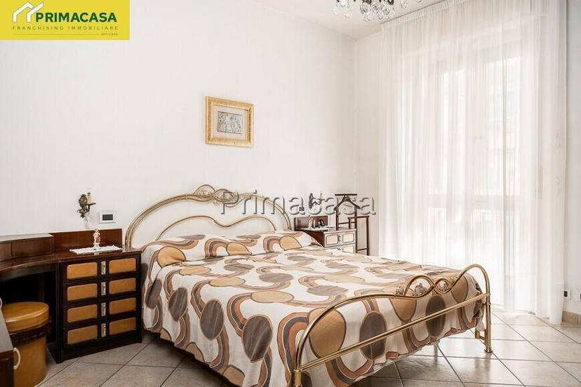 Trilocale via Volturno 11, Borgo Roma, Verona