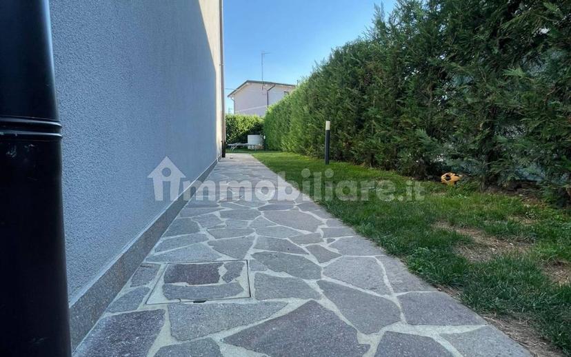 Terratetto plurifamiliare via Piero Gobetti 37, Centro, Bagnolo Mella