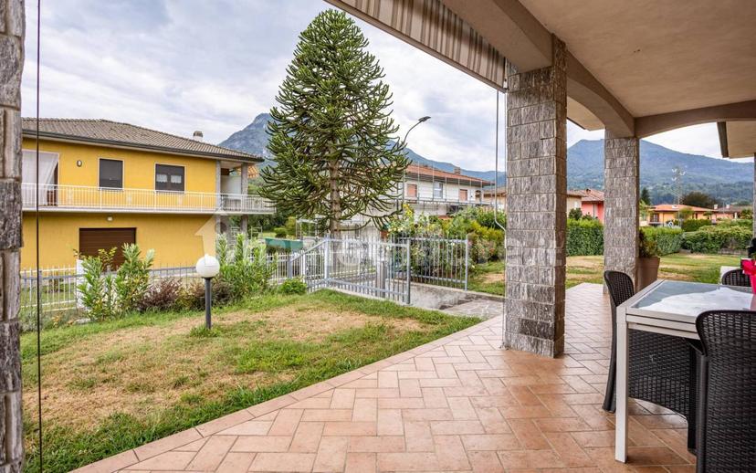 Villa unifamiliare via A. Manzoni, 309, Grantola — foto 18 di 69