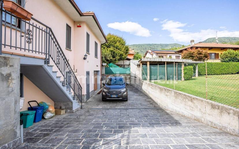 Villa unifamiliare via A. Manzoni, 309, Grantola — foto 35 di 69