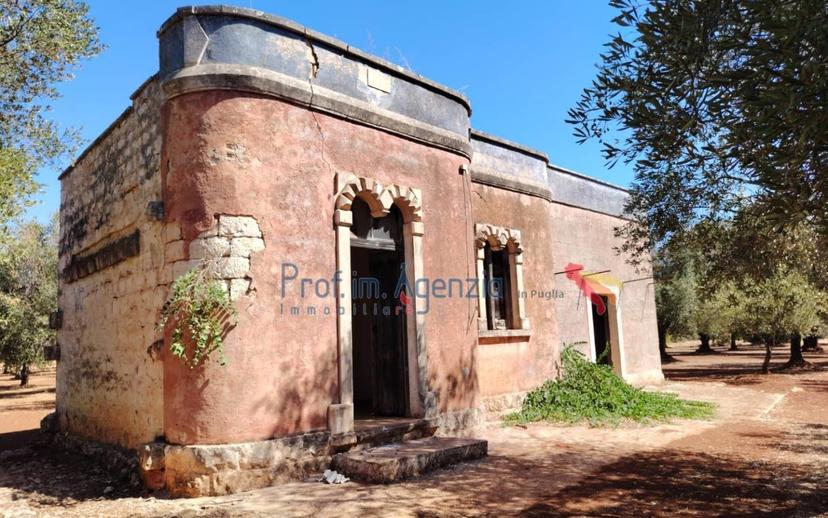 Casale, da ristrutturare, 12744 m², Ceglie Messapica — foto 7 di 17
