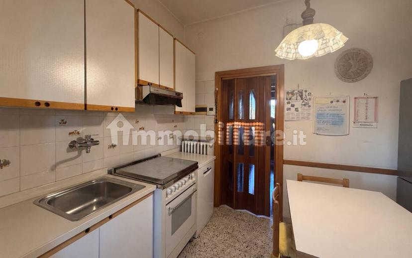 Trilocale via Alessandro Poerio 22, Ponte Crencano, Verona — foto 6 di 18