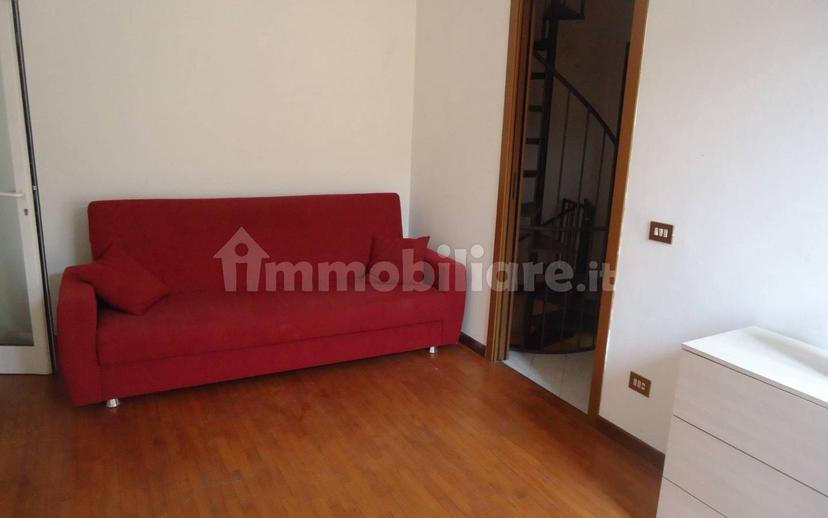 Trilocale via Alessandro Manzoni, Paderno d'Adda — foto 2 di 20