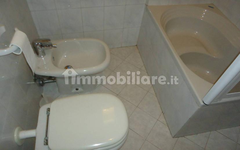 Trilocale via Alessandro Manzoni, Paderno d'Adda — foto 17 di 20