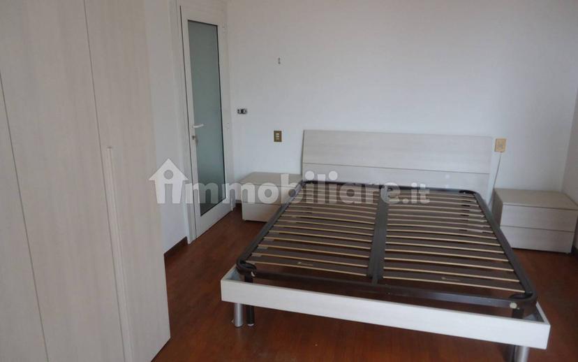 Trilocale via Alessandro Manzoni, Paderno d'Adda — foto 14 di 20