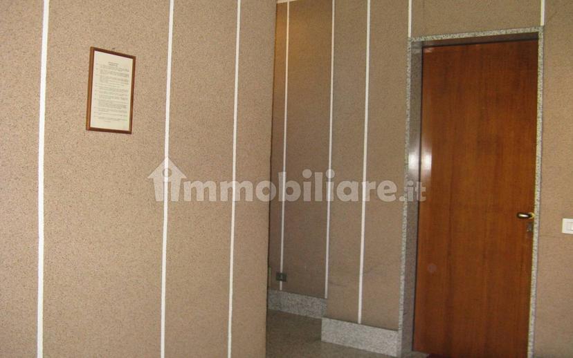 Trilocale buono stato, primo piano, Brembate di Sopra — foto 6 di 35