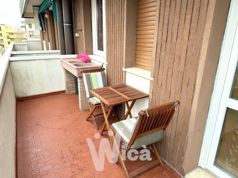 Bilocale ottimo stato, quinto piano, Valverde, Cesenatico — foto 2 di 12