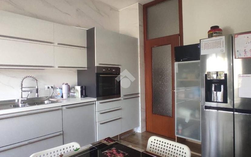 Quadrilocale via v.veneto 90, Centro, Lonate Pozzolo — foto 8 di 18