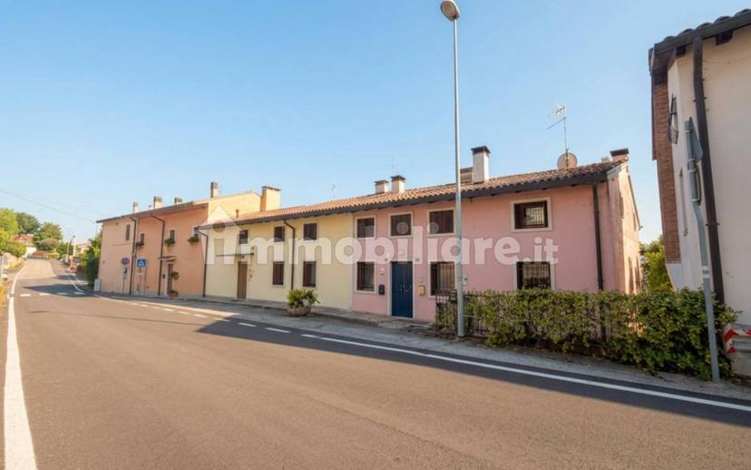 Quadrilocale via Pozzetto, Centro, Creazzo — foto 3 di 19