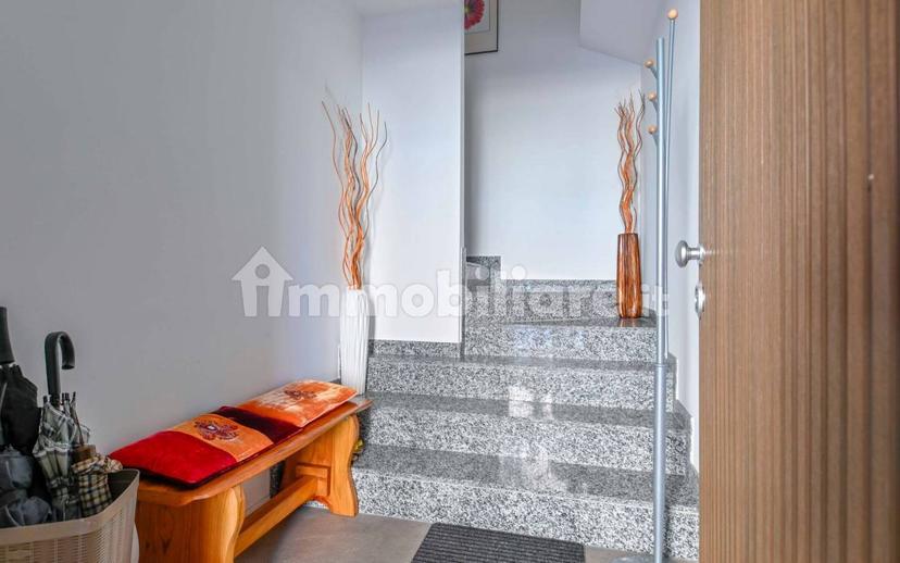 Trilocale ottimo stato, primo piano, Centro, Ponte San Pietro — foto 22 di 23