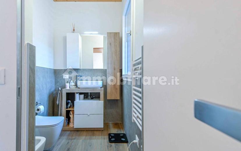 Trilocale ottimo stato, primo piano, Centro, Ponte San Pietro — foto 20 di 23