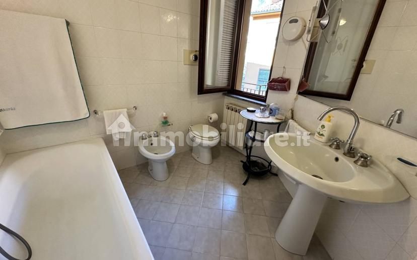 Appartamento via Bernardino Ricca 3, Centro, Cremona — foto 6 di 21
