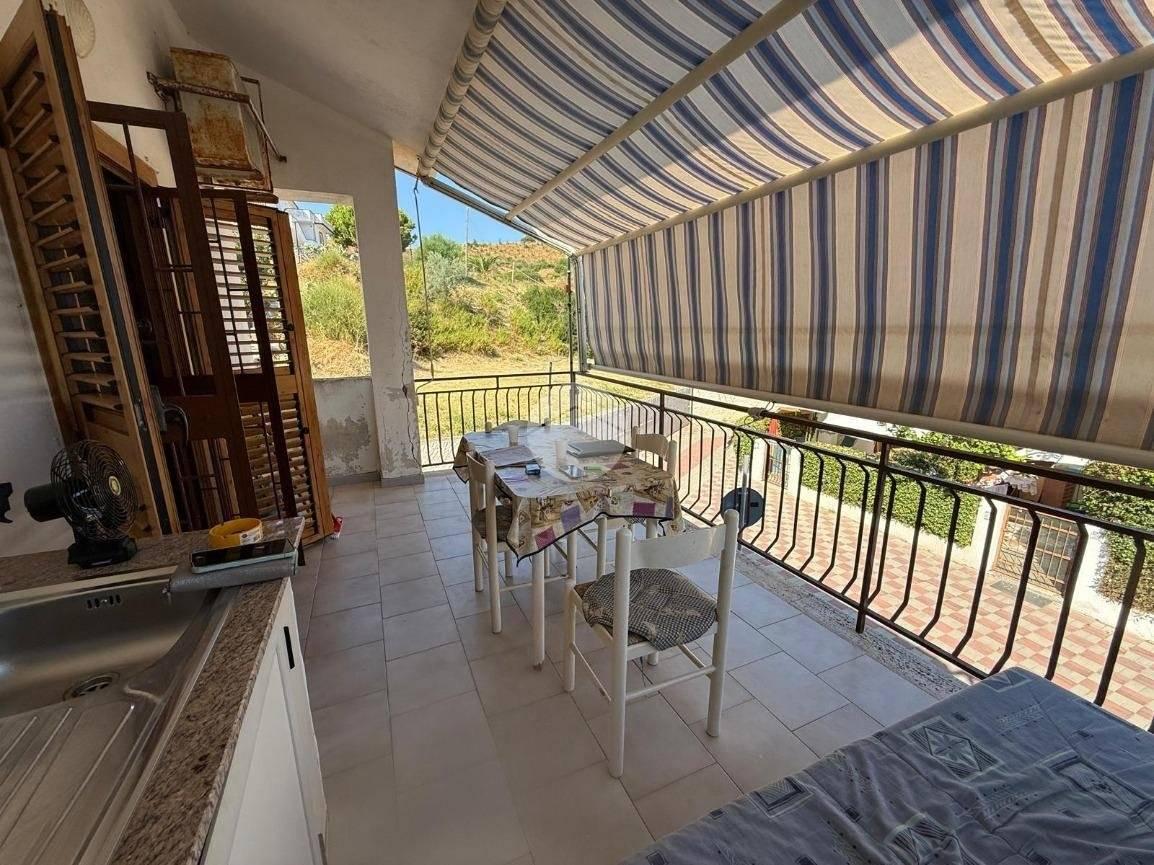 Appartamento via Togliatti 68, San Giacomo Marinella, Calopezzati