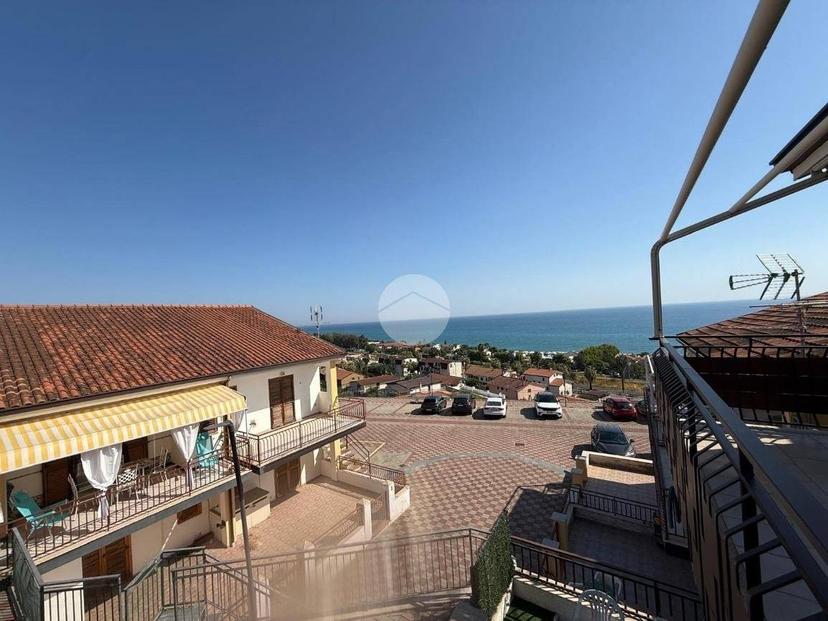 Appartamento via Togliatti 68, San Giacomo Marinella, Calopezzati — foto 20 di 23