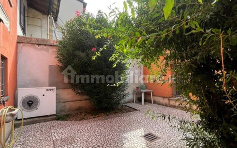 Villa unifamiliare via Tombino, Centro, Cremona — foto 2 di 50