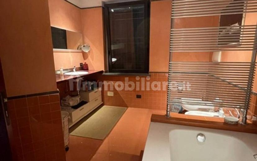 Villa unifamiliare via Tombino, Centro, Cremona — foto 14 di 50