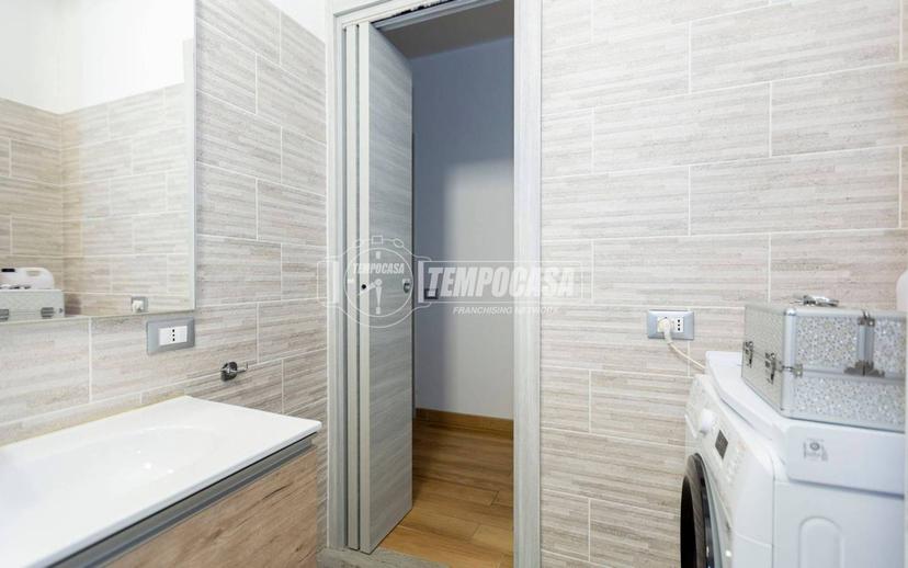 Quadrilocale ottimo stato, secondo piano, Rezzato — foto 17 di 34