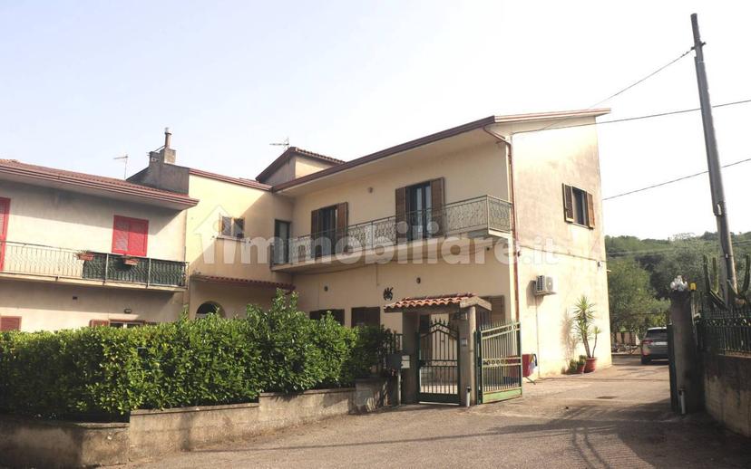 Terratetto plurifamiliare 270 m², buono stato, Melizzano — foto 14 di 30