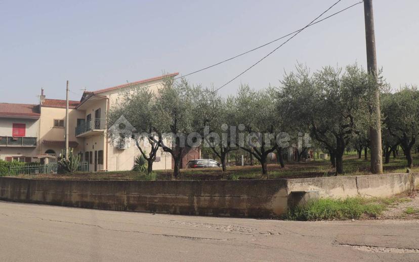 Terratetto plurifamiliare 270 m², buono stato, Melizzano — foto 2 di 30