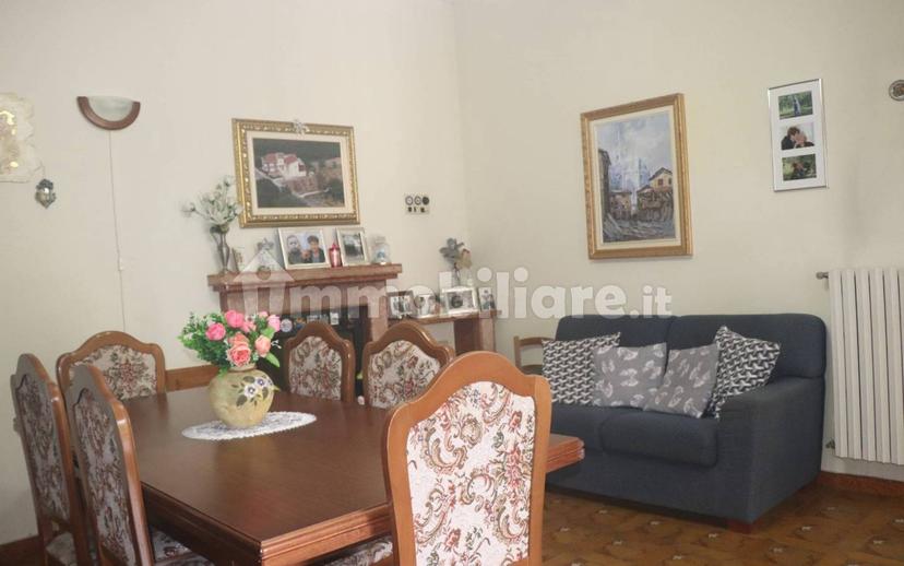 Terratetto plurifamiliare 270 m², buono stato, Melizzano — foto 12 di 30