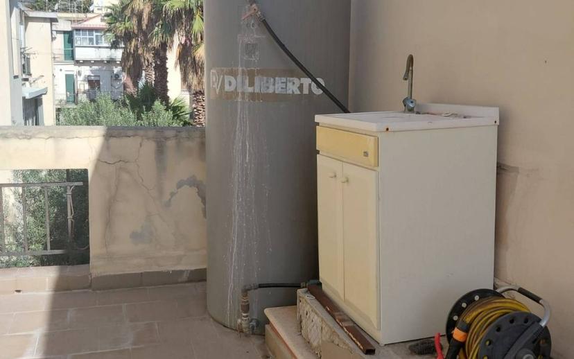 Quadrilocale via Ugo Bassi 16, Centro Storico, Messina — foto 2 di 17