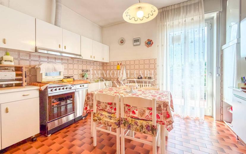 Bilocale via Edmondo De Amicis, Centro, Vedano Olona — foto 12 di 21