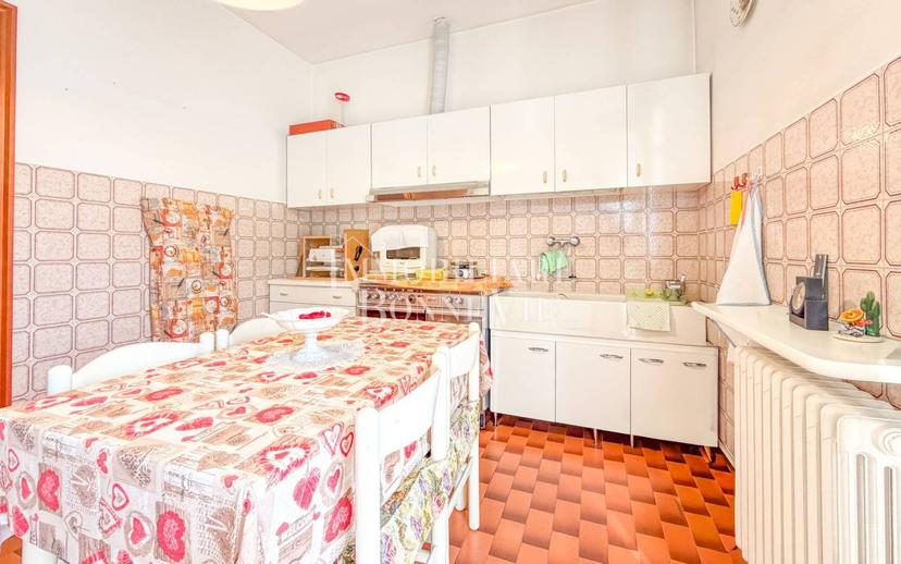 Bilocale via Edmondo De Amicis, Centro, Vedano Olona — foto 3 di 21