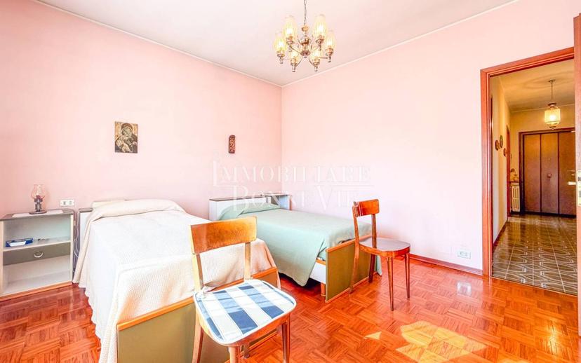 Bilocale via Edmondo De Amicis, Centro, Vedano Olona — foto 11 di 21