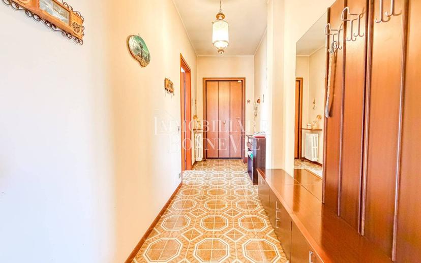 Bilocale via Edmondo De Amicis, Centro, Vedano Olona — foto 16 di 21