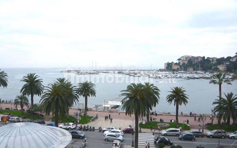 Quadrilocale via Giuseppe Mazzini, Centro Storico, Rapallo — foto 4 di 12