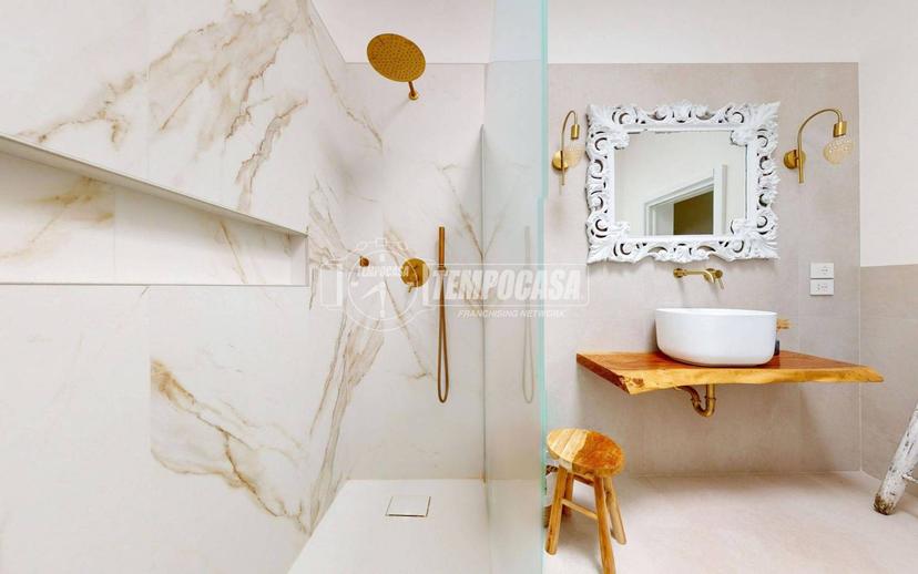 Trilocale ottimo stato, secondo piano, Centro, Monopoli — foto 15 di 30