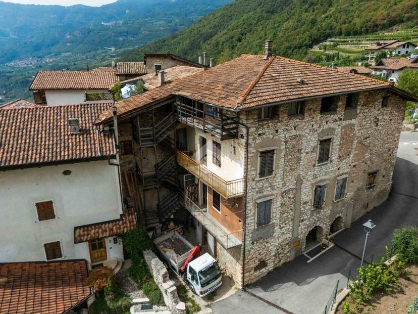 Rustico via Borgo 1, Savignano, Pomarolo — foto 4 di 35