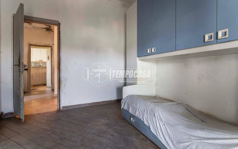 Quadrilocale via Caduti Della Liberazione 52, Uboldo — foto 12 di 21