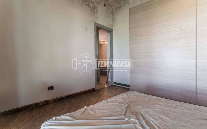 Quadrilocale via Caduti Della Liberazione 52, Uboldo — foto 17 di 21