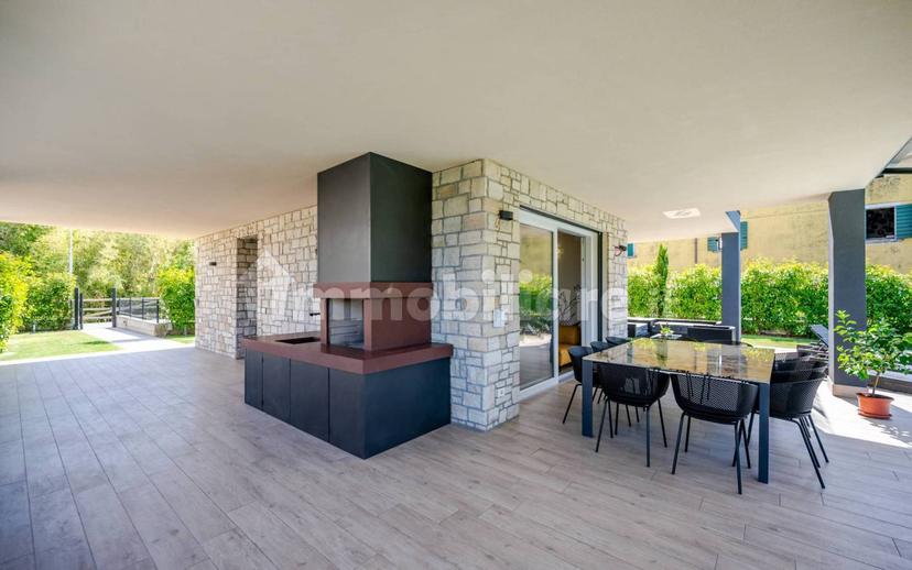 Villa unifamiliare Strada del Tonol, Centro, Lazise — foto 2 di 29
