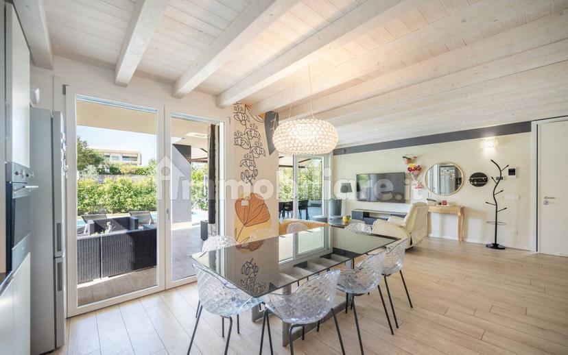 Villa unifamiliare Strada del Tonol, Centro, Lazise — foto 23 di 29