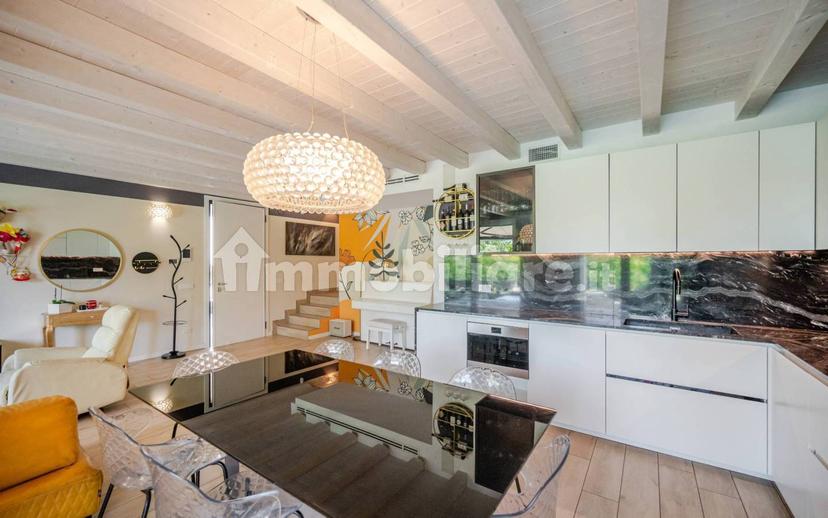 Villa unifamiliare Strada del Tonol, Centro, Lazise — foto 5 di 29