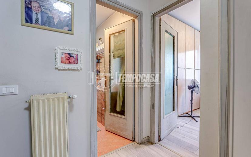 Villa bifamiliare via Cascina Ferrari 25, Centro, Luino — foto 20 di 42