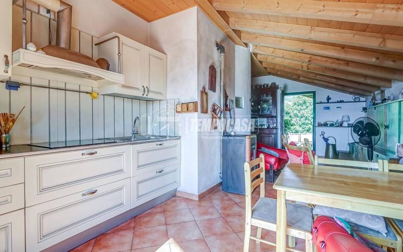 Villa bifamiliare via Cascina Ferrari 25, Centro, Luino — foto 22 di 42
