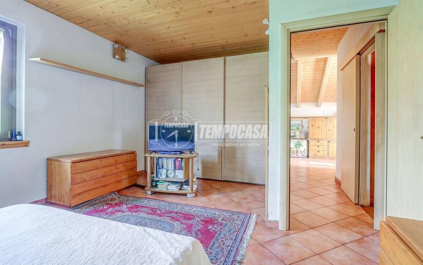 Villa bifamiliare via Cascina Ferrari 25, Centro, Luino — foto 27 di 42