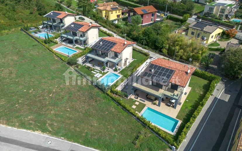 Villa unifamiliare Strada del Tonol, Centro, Lazise — foto 6 di 29