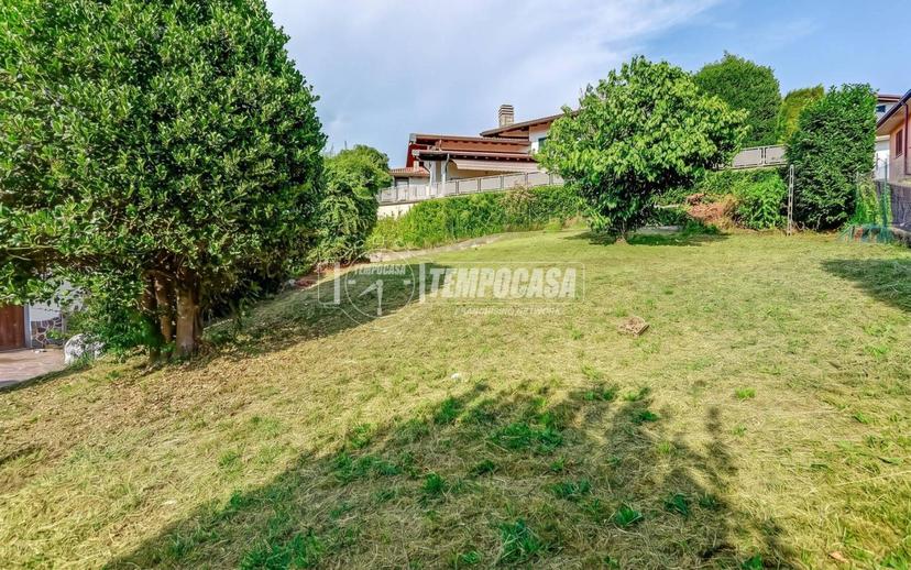 Villa bifamiliare via Cascina Ferrari 25, Centro, Luino — foto 29 di 42