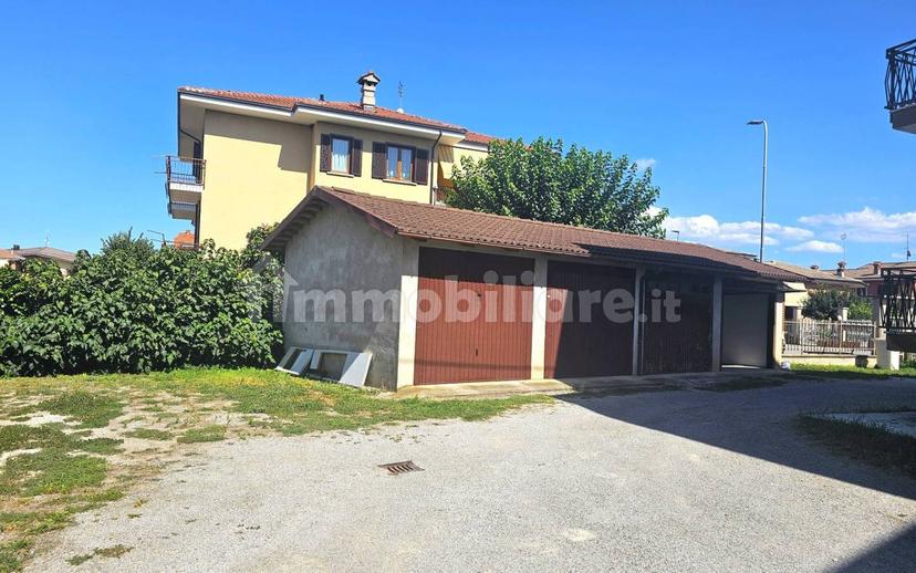 Quadrilocale via 25 Aprile 12, Centro, Bene Vagienna — foto 17 di 27