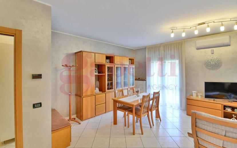 Villa a schiera via Sant'Agata 4, Centro, Mariano Comense — foto 9 di 33