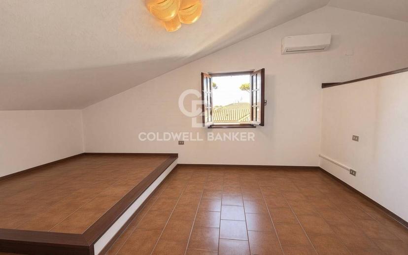 Villa unifamiliare via Duca D'Aosta, Centro, Forte dei Marmi — foto 3 di 30