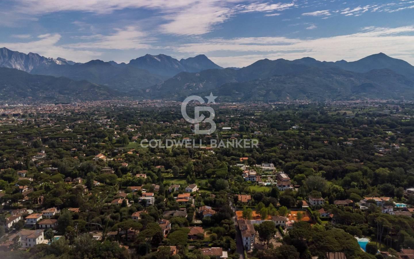 Villa unifamiliare via Duca D'Aosta, Centro, Forte dei Marmi