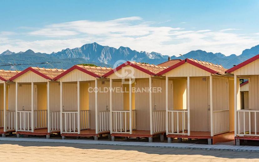 Villa unifamiliare via Duca D'Aosta, Centro, Forte dei Marmi — foto 26 di 30