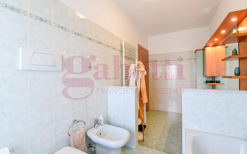 Villa a schiera via Sant'Agata 4, Centro, Mariano Comense — foto 16 di 33